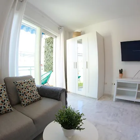 Apartment - New Central Studio Plata With Balcony *