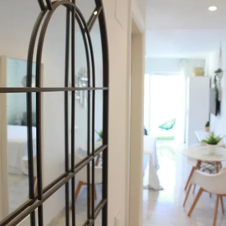 - New Central Studio Plata With Balcony Appartement